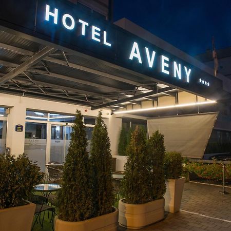 Garni Hotel Aveny Čačak エクステリア 写真