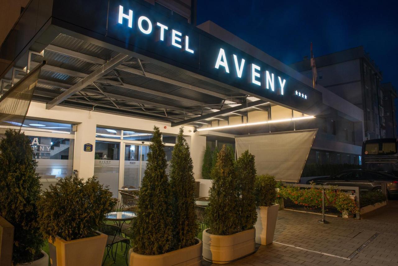 Garni Hotel Aveny Čačak エクステリア 写真